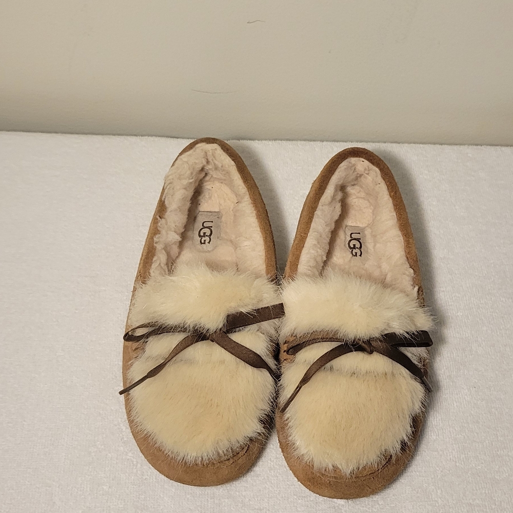 UGG Women's Tan and Cream Fur Slippers - Picture 2 of 5